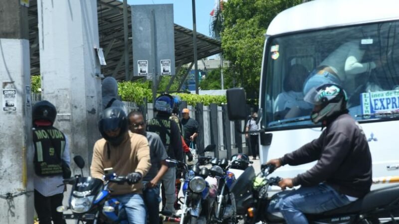 Para abril de 2026 el país habían 3,954,053 motocicletas circulando