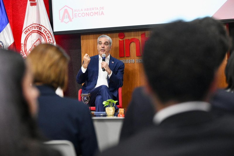 Explican la razón del aumento de los combustibles