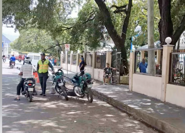 Desautorizan a  Digesett y devolver el control de la vía pública ante motoristas