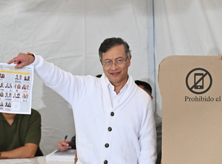Gustavo Petro  no acepta resultados de las elecciones de Colombia