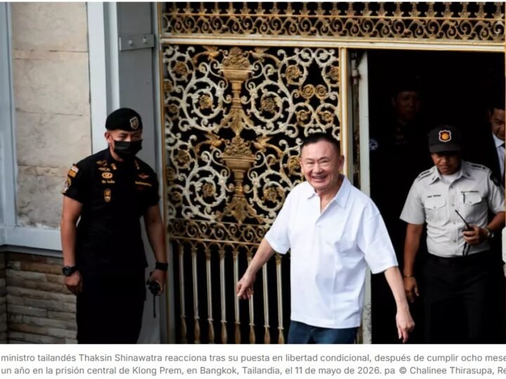 Tailandia: el ex primer ministro Thaksin Shinawatra sale de prisión tras ocho meses de detención