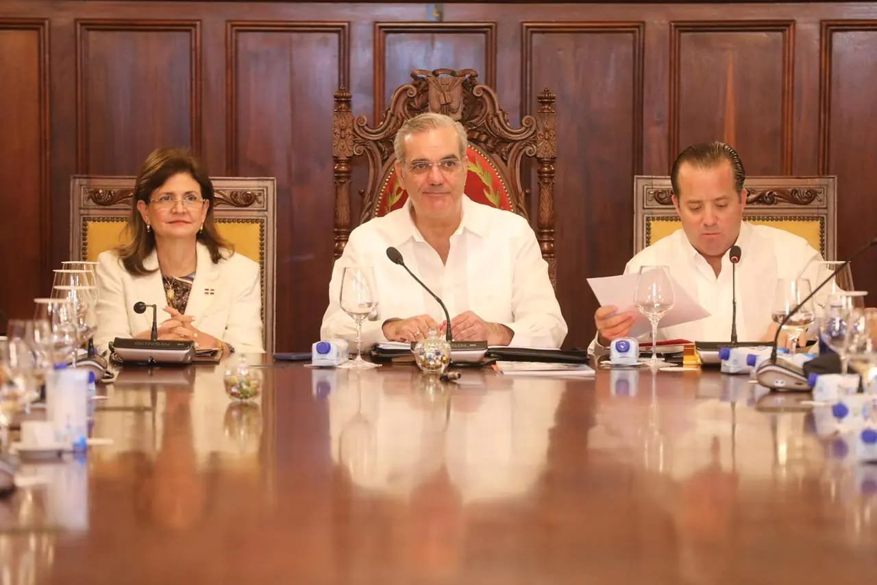 Presidente Abinader continúa este fin de semana su agenda en Santiago