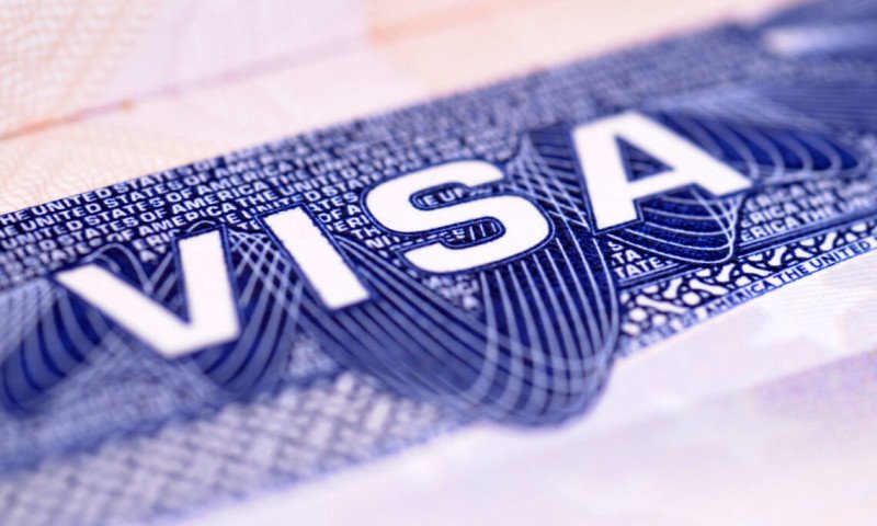 Puedes perderla si hace contenido en remunerado en EEUU