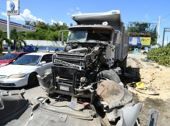 Se debatirá  el horario de vehículos de carga después de  165 muerto en las vías
