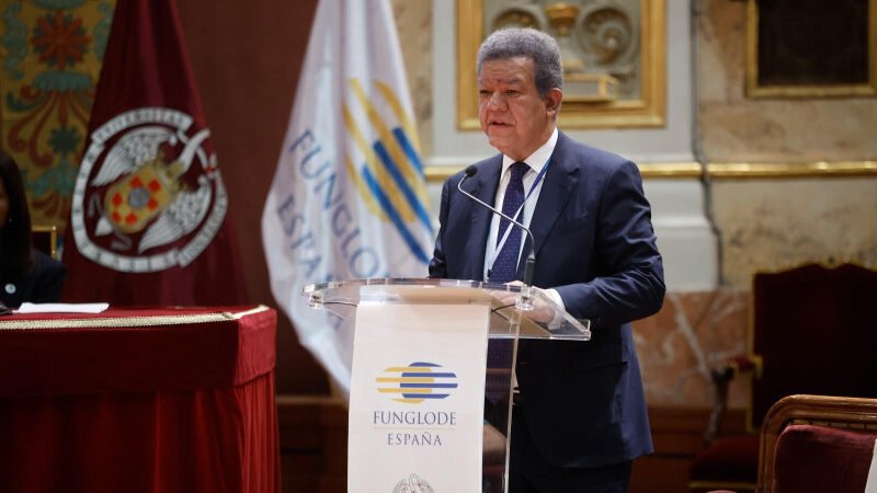 Cualquier país tiene derecho soberano a deportar