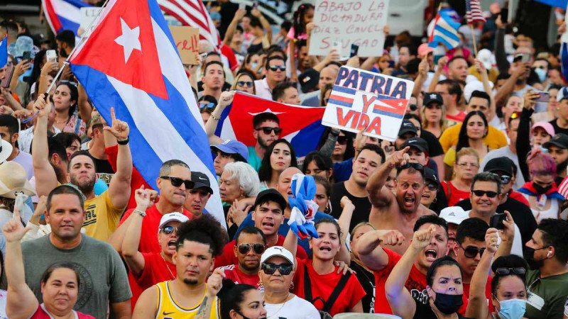Si Cuba es liberada causaría dificultades al exilio cubano en Miami