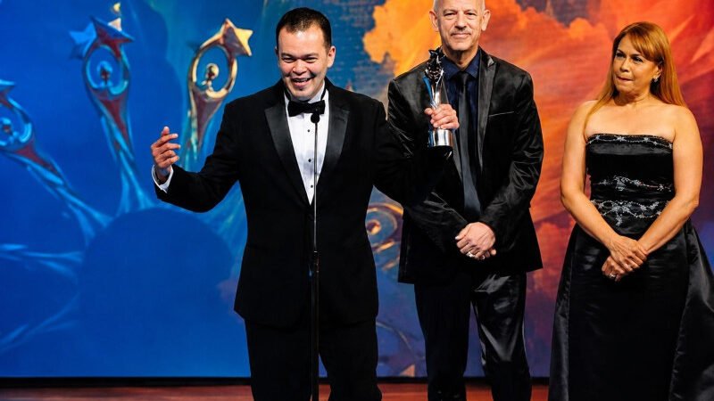 El muchacho de Sajoma que logró la bendición deL Dr. Balaguer para que  cante «Lucía»