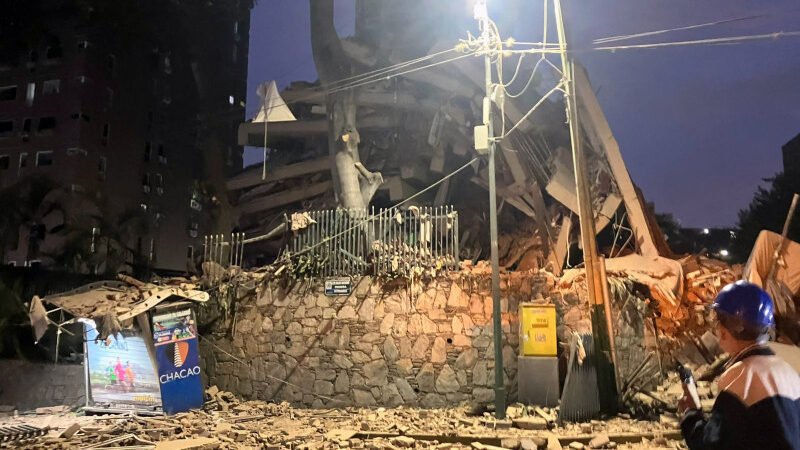 Dos terremotos de magnitud superior a 7 sacuden Venezuela con segundos de diferencia