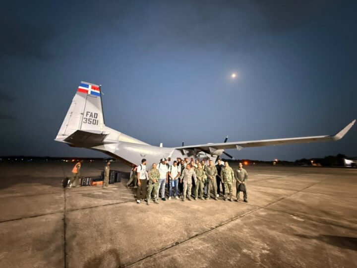 Abinader anuncia que otros 15 dominicanos llegarán al país este sábado desde Venezuela