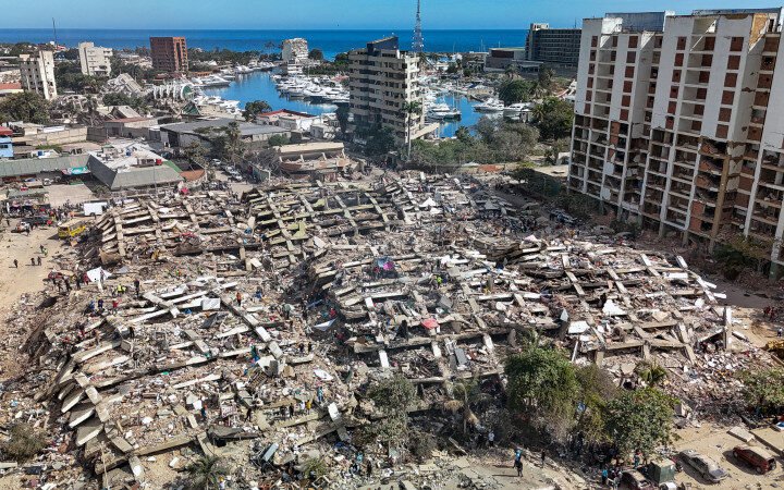 victimas se elevan  a 1,450 personas fallecidas por el doble terremoto en Venezuela