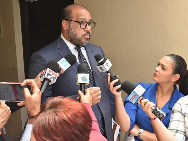 Piden proteger libertad de expresión regulando la difamación; alertan por baja de penas al «bullying» en Código Penal