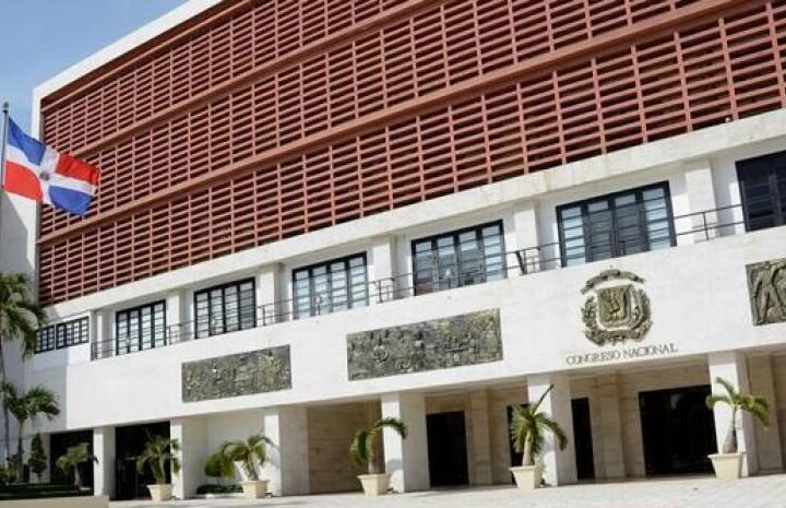 Buscan modificar nuevo Código Penal en 19 días, antes de su entrada en vigencia
