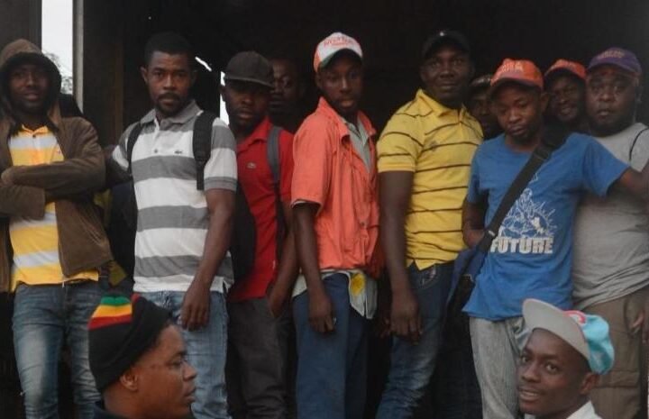 Disponen operativo para deportar a migrantes haitianos tras finalizar el TPS