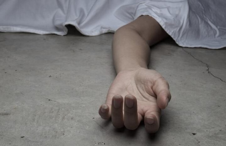 Mata a su mujer de 33 años en Villa Mella