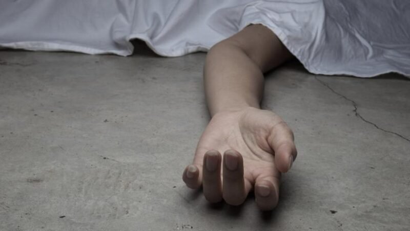 Mata a su mujer de 33 años en Villa Mella