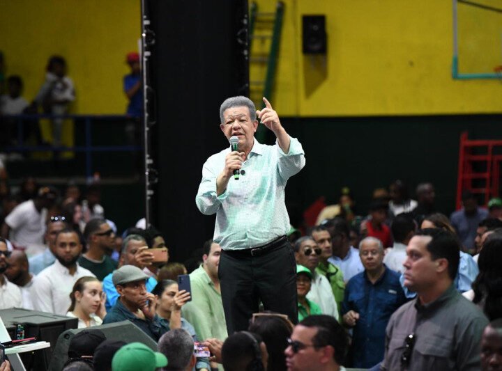 Fernández, mayor participación de la juventud para las elecciones de 2028
