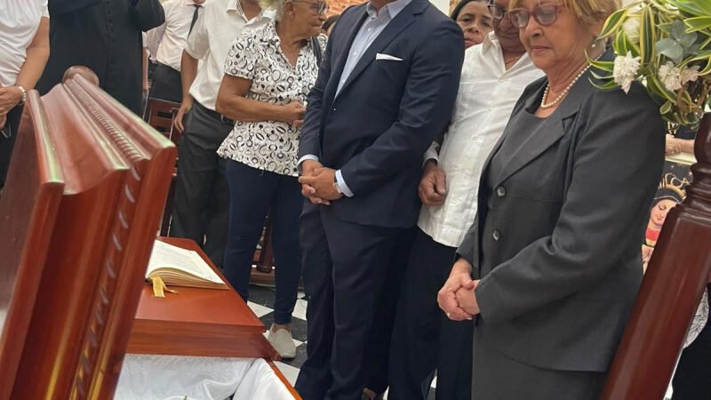 Despiden a monseñor Camilo González entre recuerdos de humildad y servicio