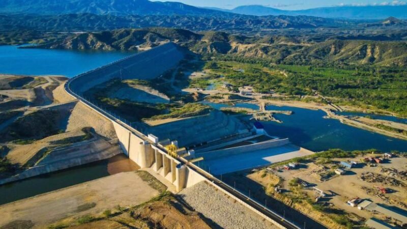 El Obispo Romero alza la voz por Presa de Monte Grande