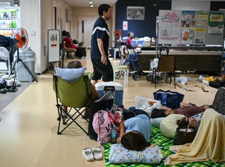 Aumenta el numero de muertos en Japón y sigue contra reloj la búsqueda de atrapados