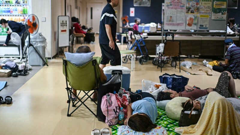 Aumenta el numero de muertos en Japón y sigue contra reloj la búsqueda de atrapados