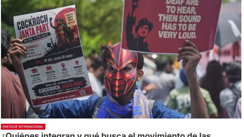 Las autoridades de India reprimieron este lunes con fuerza una manifestación del Partido del Pueblo de las Cucarachas contra el Gobierno