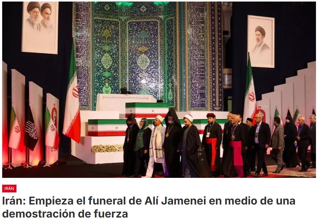 Irán entierra a su líder supremo, cuyo ataúd llegó este viernes al complejo religioso de la Gran Mosalla
