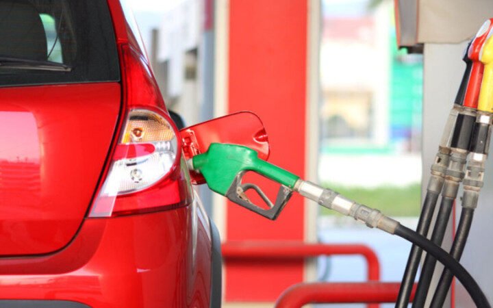 Gobierno aumenta precios de gasolina y gasoil regular