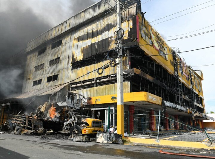 En menos de 6 meses, dos tiendas de L&R Comercial han sido destruidas por incendios