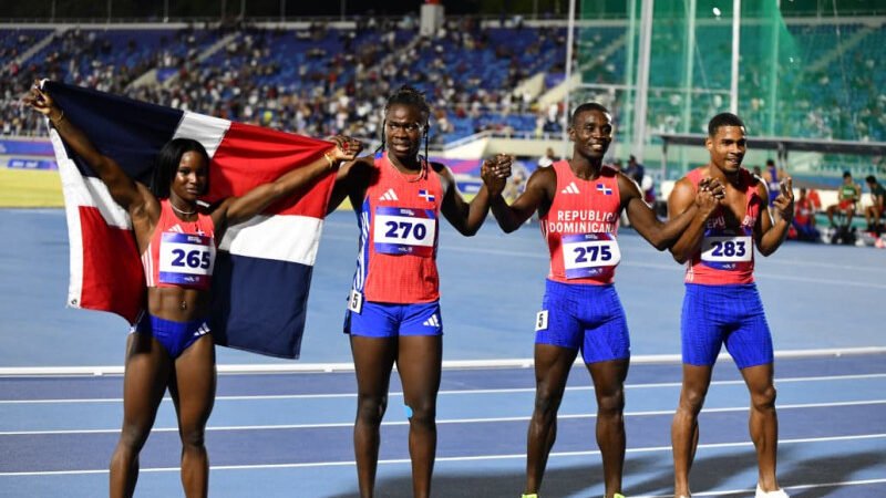 Dominicana es descalificada tras el oro de los relevos 4X100 mixtos