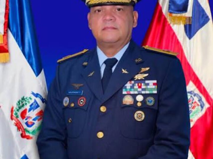 Asumen funciones Nuevos incumbentes del Ejército, la FARD y PN
