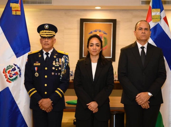 El atípico cambio de mando en la Policía Nacional
