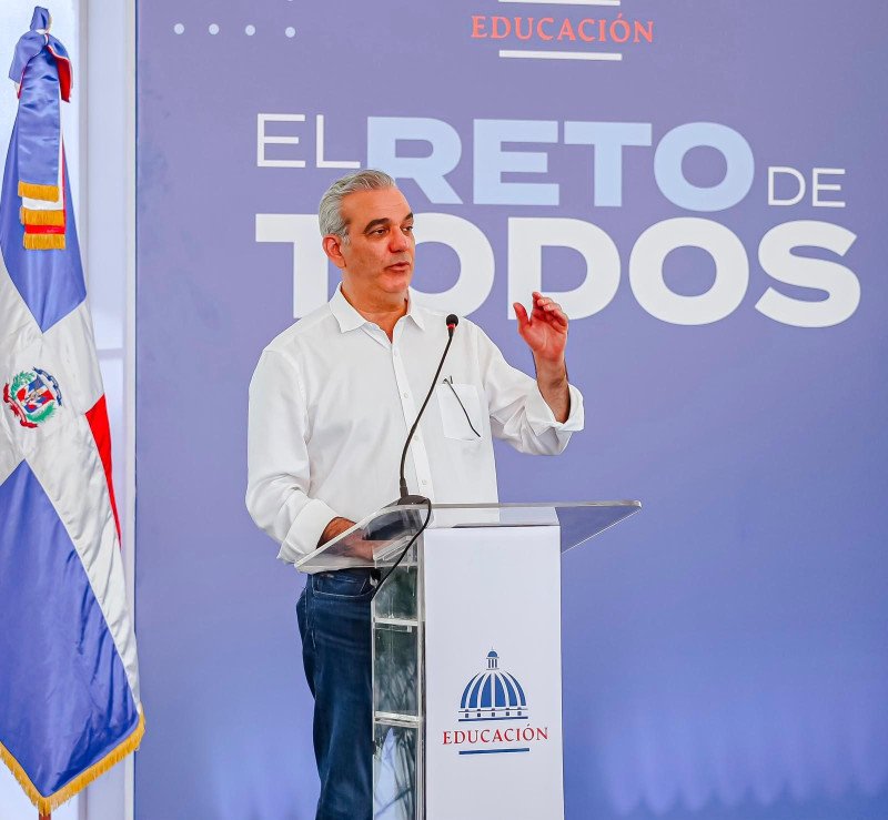 Abinader pide el respaldo del nuevo año escolar