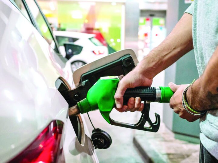 Gasolinas y gasoil suben entre 9 y 5 pesos
