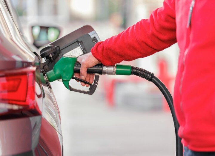 Combustibles genera rechazo por alza en la población