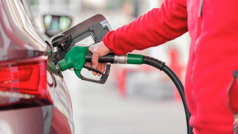 Combustibles genera rechazo por alza en la población