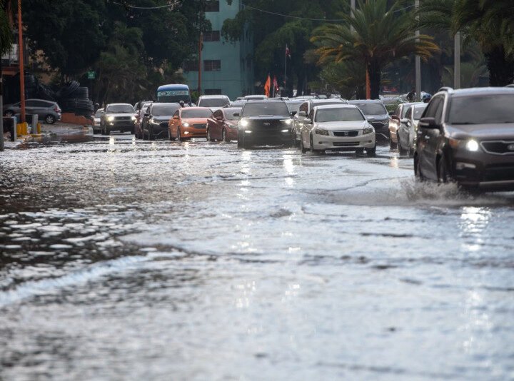 Aguaceros y tormentas eléctricas marcarán la tarde de este sábado en el Cibao