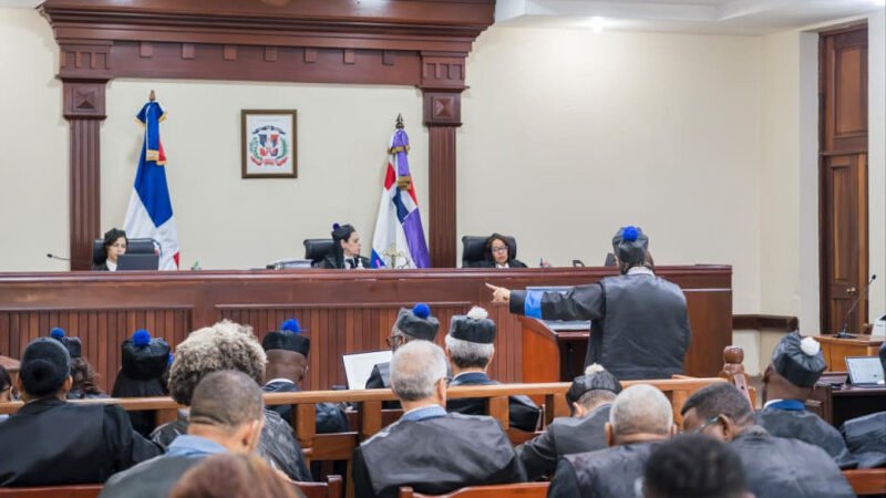 Tribunal rechaza extinción de la acción penal en el Caso Calamar; presidenta del tribunal disiente