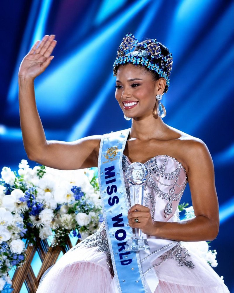 Joheirry Mola, de República Dominicana, se corona como Miss Mundo 2026