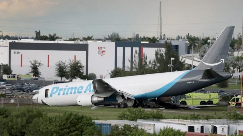 Registran cinco muertes en accidente avión de Amazon en Miami
