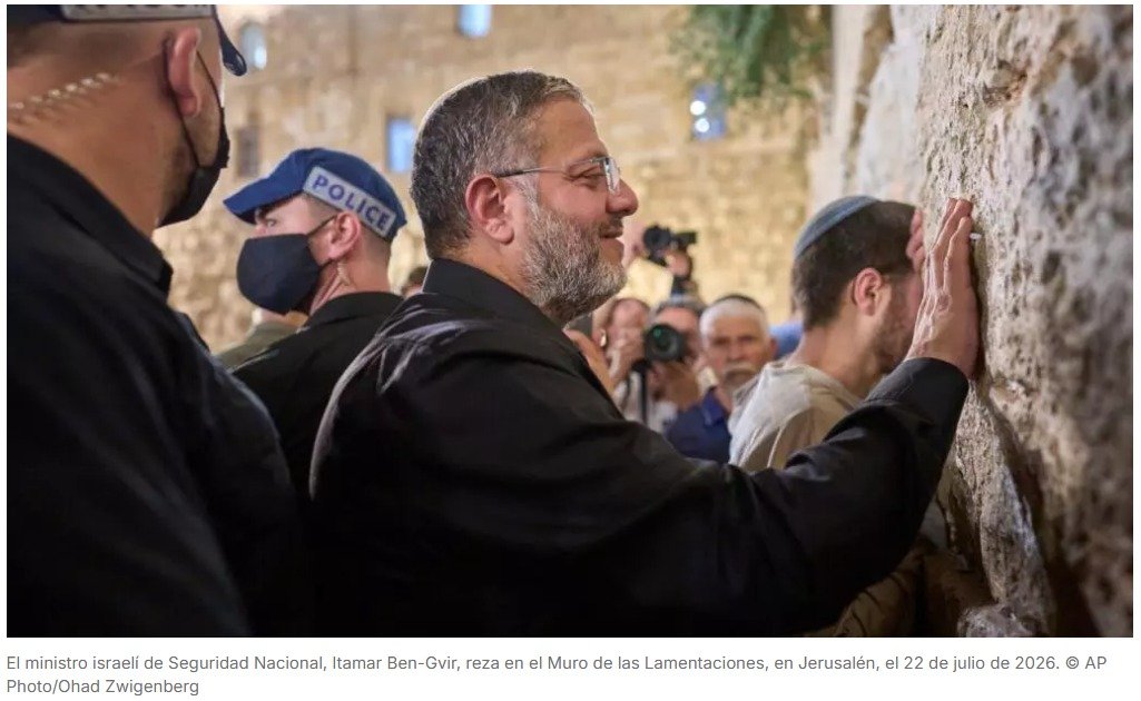 Itamar Ben-Gvir, ministro de Seguridad Nacional y figura de la extrema derecha israelí, lleva a cabo una campaña electoral de gran violencia de cara a las elecciones legislativas del 27 de octubre.