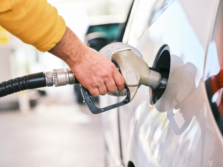 Gobierno anuncia que se mantienen precios de los combustibles 17 al 23 de octubre