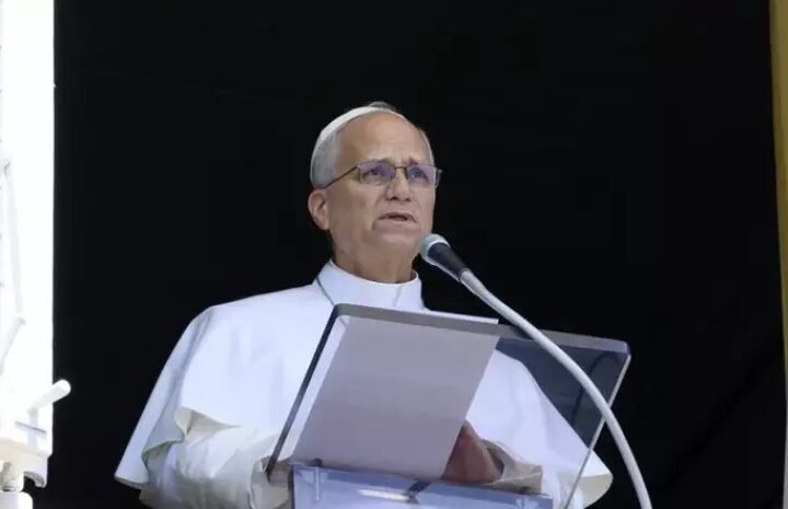 El papa León XIV ya está hospitalizado y esta tarde será operado de pulmón en Roma