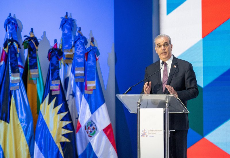 Abinader llama fortalecer la cooperación ante desafíos económicos
