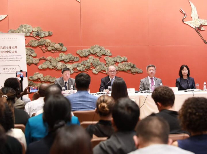 China busca llevar las relaciones con República Dominicana a nuevas cotas