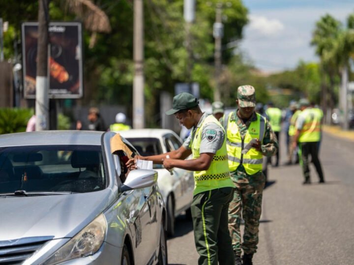 RD$1,175 millones más que el año pasado recaudará DGII    con el marbete 2026-2027