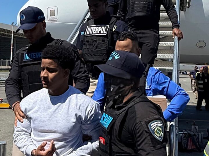 Luego de ser arrestado y dejado en libertad, autoridades de EEUU apresan y deportan a Petán