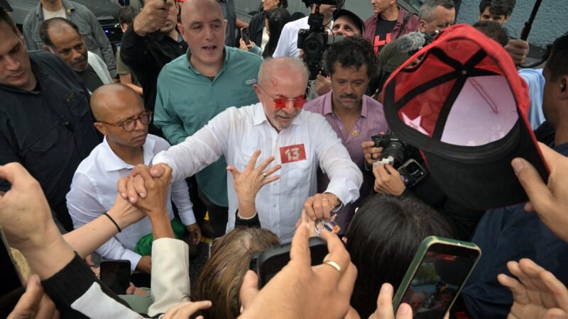 La última batalla electoral para Lula, que con 80 años espera lograr una remontada