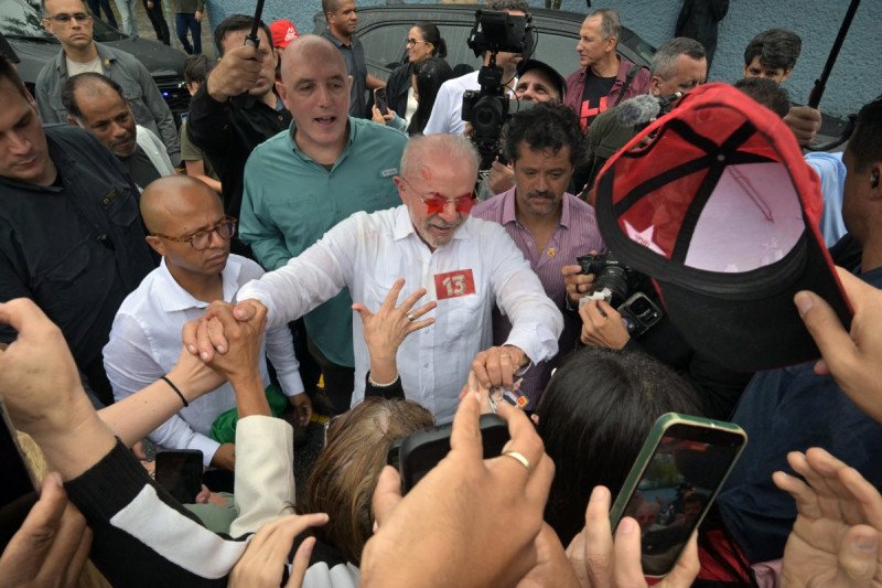 La última batalla electoral para Lula, que con 80 años espera lograr una remontada