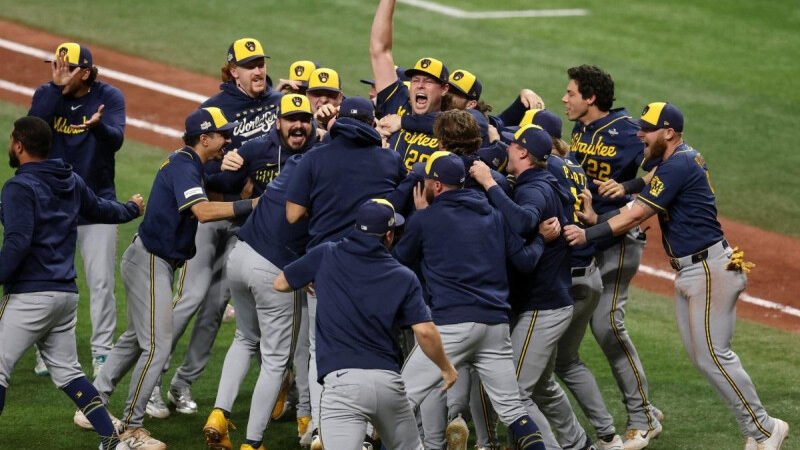 Águilas dejan a las Estrellas en un hit y las vencen en 11 entradas en debut de Bauer