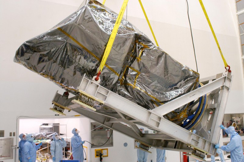 Un telescopio de la NASA está a punto de caer a la Tierra tras una fallida misión de rescate